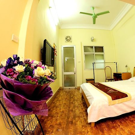 Lua Home Ханой Екстериор снимка